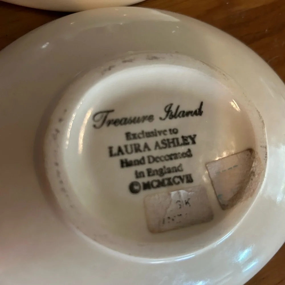 Set of 2 treasure island pirate Laura Ashley Soap Dish dishes England Vintage